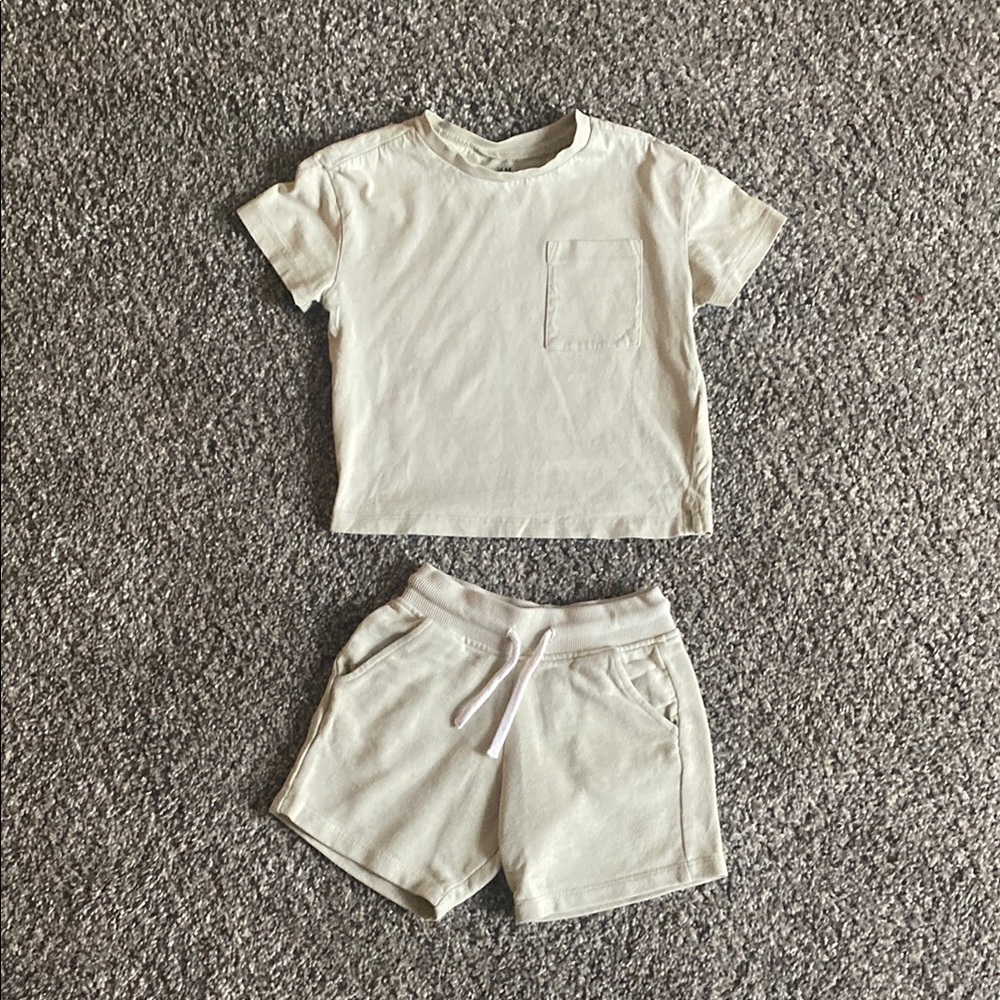 H&M Kids Cream Matching Set